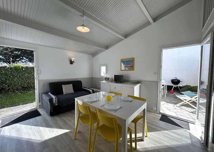 Br040-663 2 Pieces Mezz 4 Couchages Sur Villa *