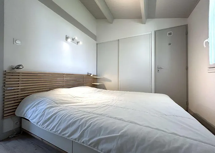 Villa Br040-663 2 Pieces Mezz 4 Couchages Sur